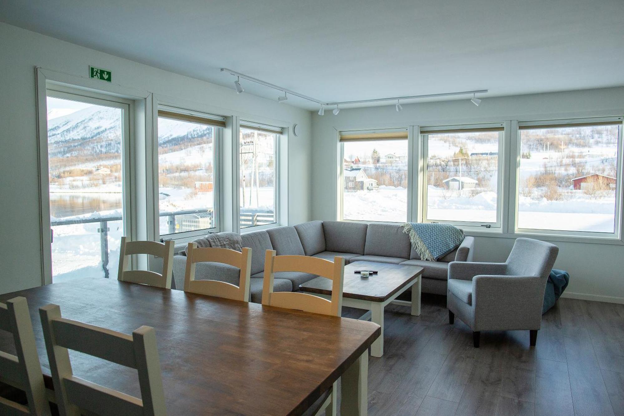 Nord-Lenangen Lyngen Experience Apartments מראה חיצוני תמונה